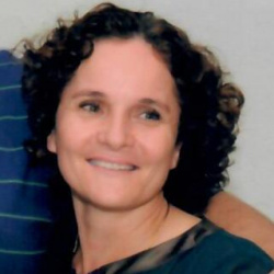 Edna Regina Guimarães